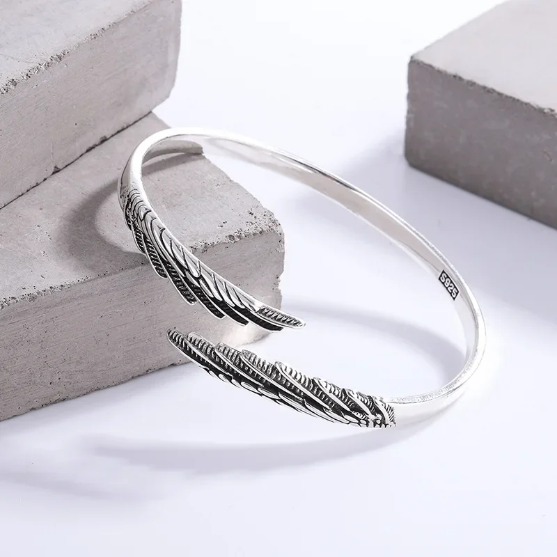 

Retro Thai Silver Feather Simple Fashionable 925 Sterling Silver Personalized Design Wings Ins Trendy Opening Bracelets SL102