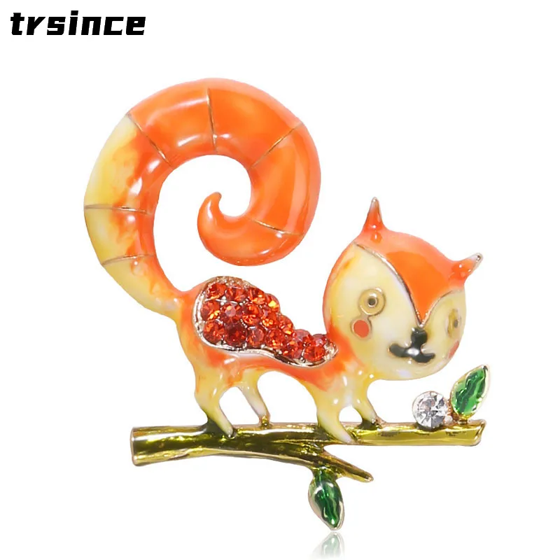New Personality Alloy Squirrel Brooch Creative Rhinestone Wild Clothing Accessories Pin Jewelry Gift for Souvenir Brooch