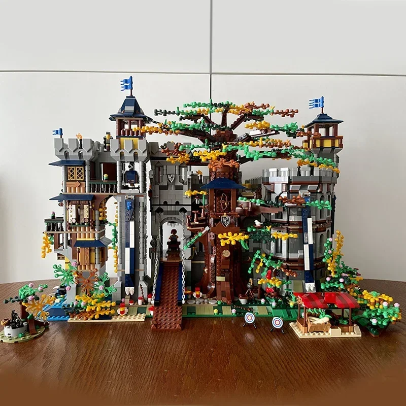 Mittelalterliche Festung Modell Moc Bausteine Baum des Lebens Schloss Technologie Modulare Blöcke Geschenke Weihnachten Spielzeug DIY Sets Montage