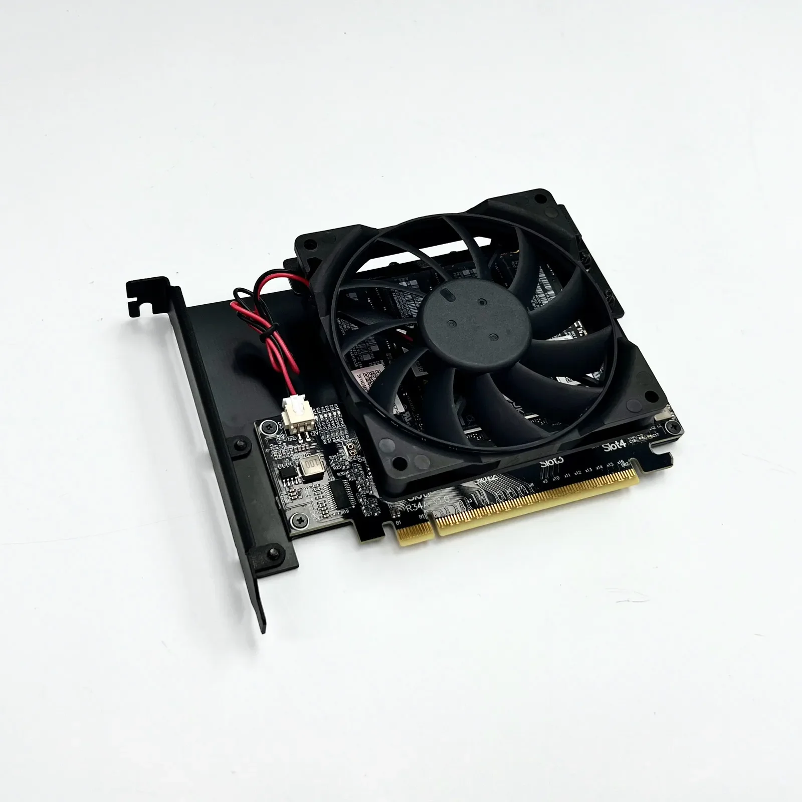 بطاقة توسيع محول القرص الصلب PCIe 5.0 X16 إلى 4 منافذ M.2 NVMe، 4 * 128 جيجابت في الثانية بطاقة محول مقسمة واحدة إلى أربعة أربعة