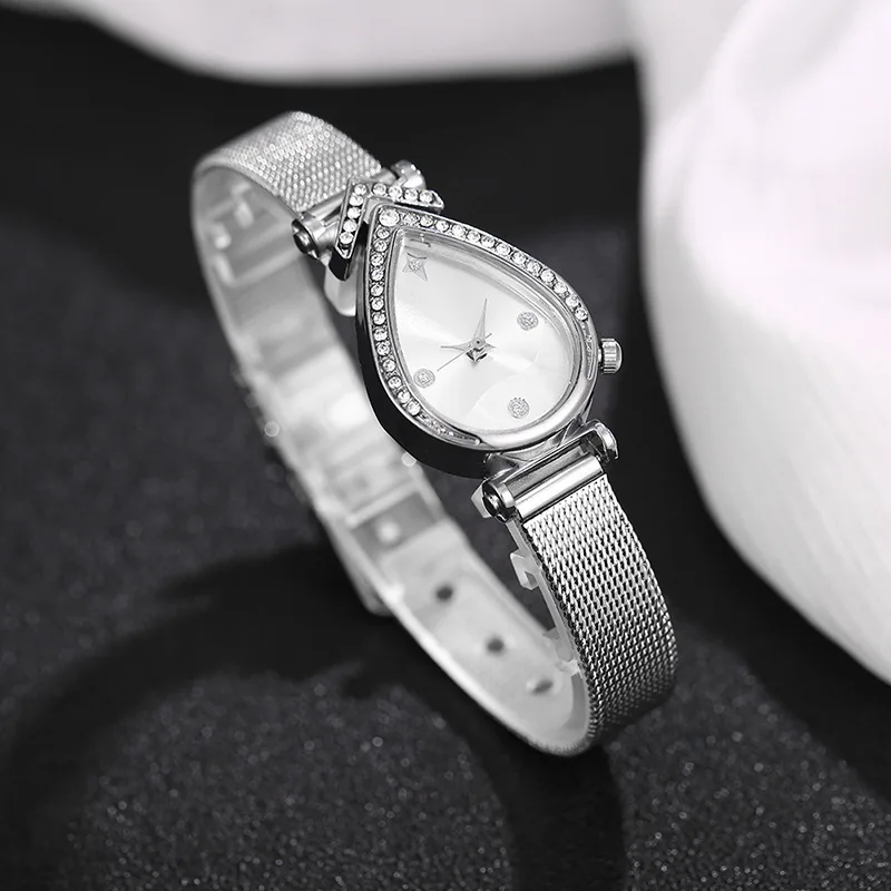 Women's Quartz Watch Vintage Water Drop Shaped Ladies Wrist Watch Diamonds Fashion Niche Design Mesh Strap Student Daily Wear