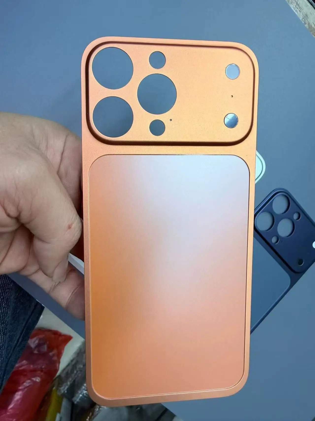 

Original Colour Metal Frosted Back Panel for IPhone 16/15/14/13 Pro Max Instant Upgrade 17 Pro Max Camera Lens/Screen Cover