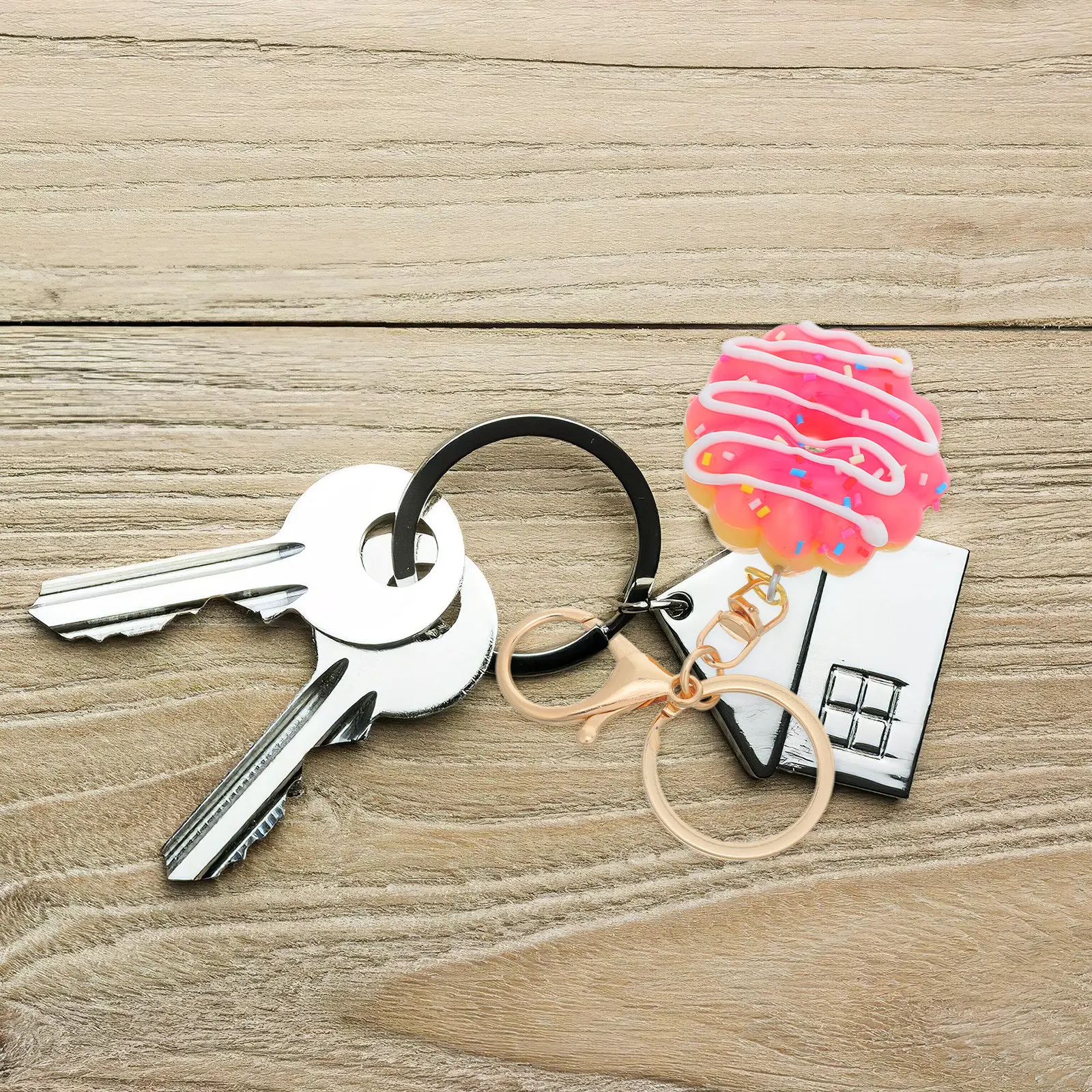 4Pcs Doughnut Keyring Cute PVC Imitation Food Keychain Party Favors Bag Charm Mini Dessert Keychains Backpack Pendant Gift Set