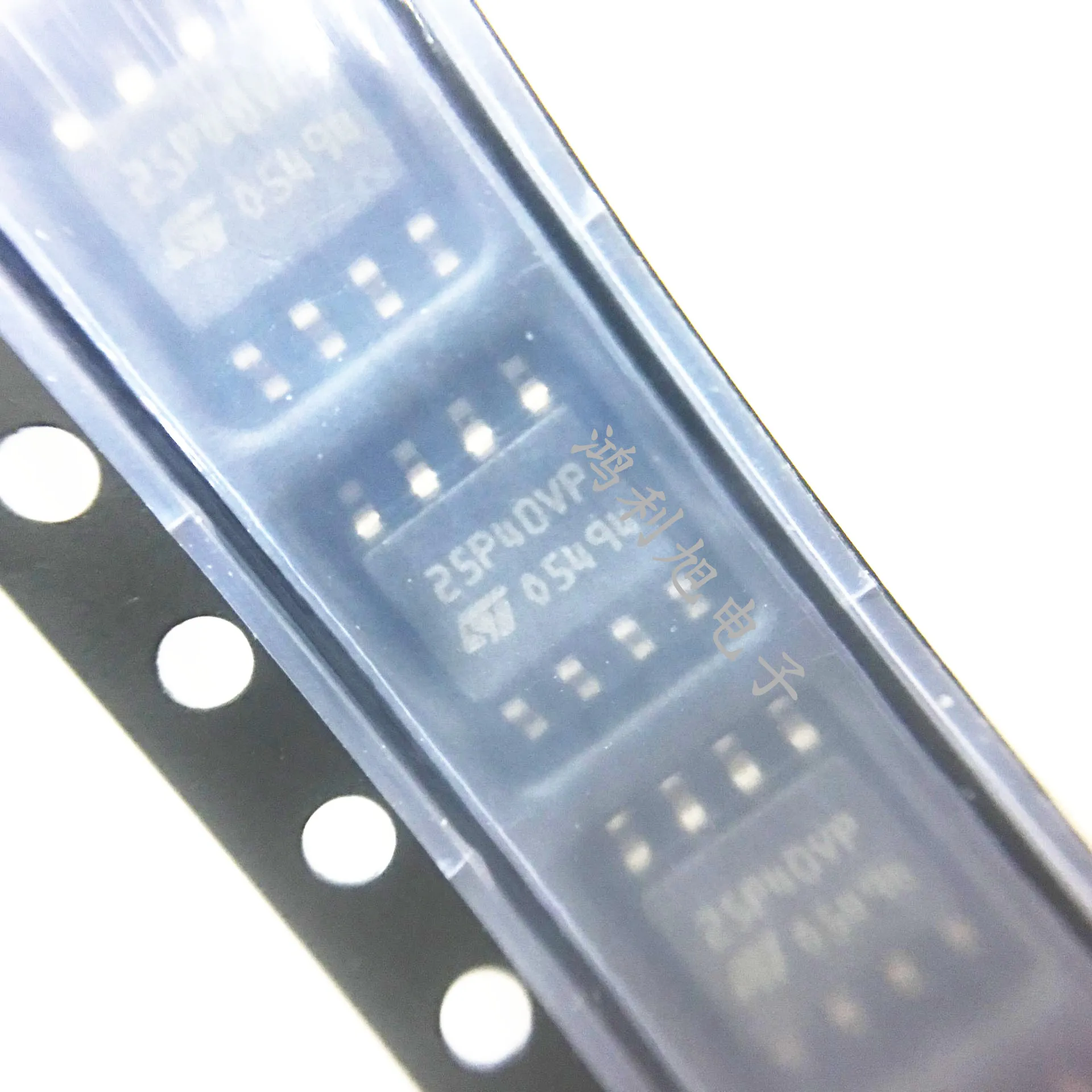 10 sztuk/partia M25P40-VMN6TP NOR Flash Serial-SPI 2.5V/3V/3.3V 4M-bit 512K x 8 8ns 8-pinowy SOIC N T/R