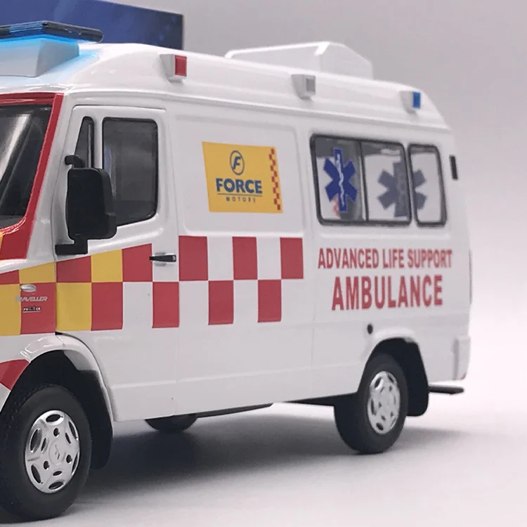 1:24 Scale Diecast Alloy FORCE Indian Rescue Vehicle Ambulance Toys Cars Model Classics Adult Collection Souvenir Gifts Display