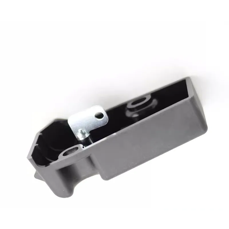 

Black Colour Exterior Accessories Parts Left Right Lock Bodies Rear Tailgate Locking Block for MAXUS V80 2018