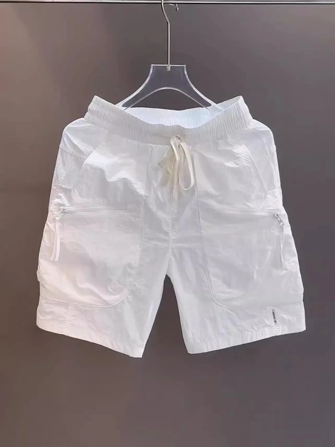 Variant: White