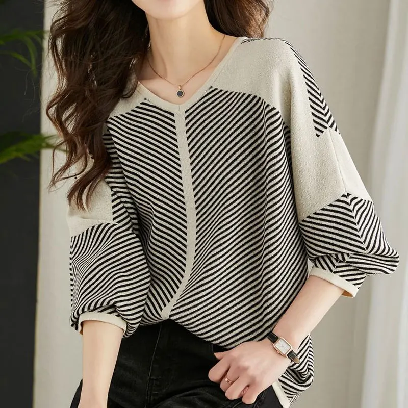 2023 Spring Autumn Stylish Striped Patchwork Pullovers Korean Loose Women\'s Clothing Commute Long Sleeve Casual V-Neck T-shirt