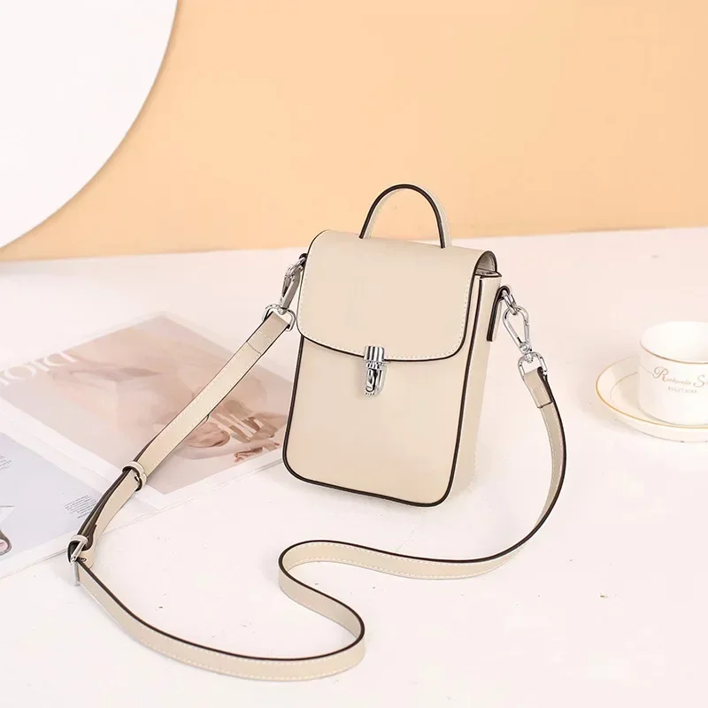 Ladies' Vertical Cowhide Leather Phone Bag Women's Small Shoulder Bag Crossbody Purse Fashionable Travel Outfit Messenger Pocket