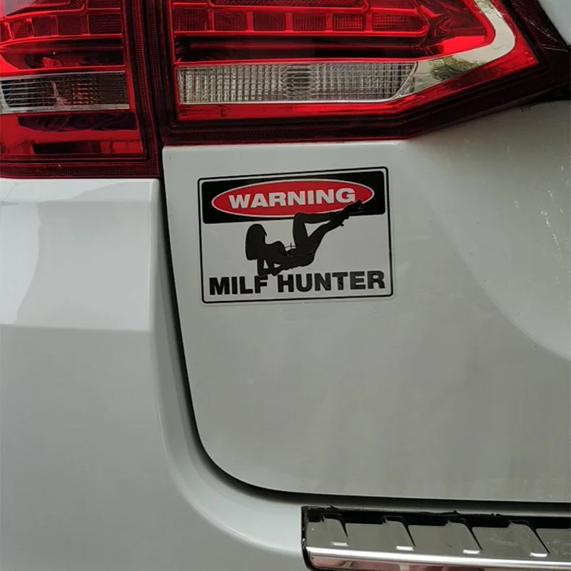 Fashion Reflective WARNING MILF HUNTER Car Sticker Decal PVC 13.7CM*9CM