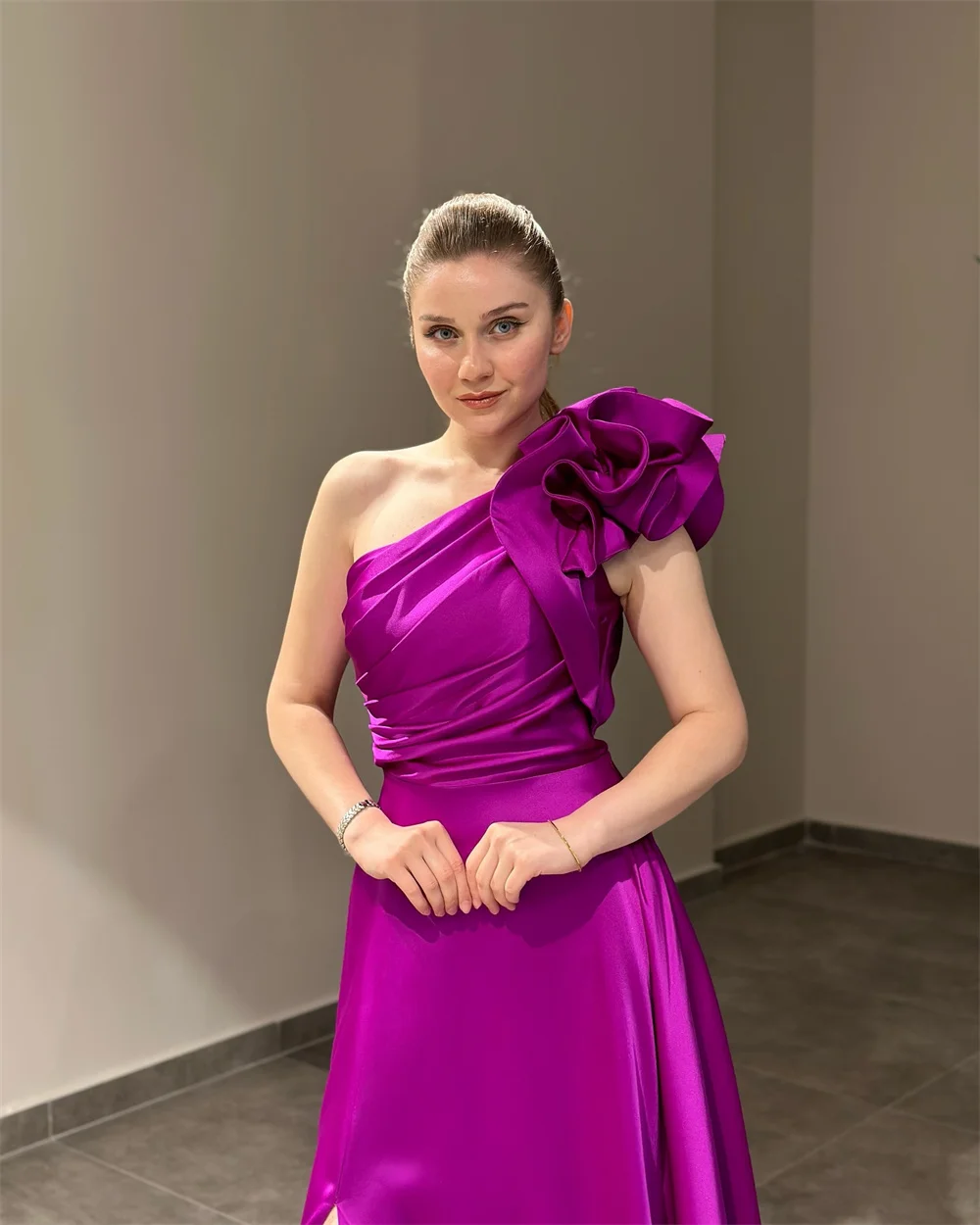 Sansa Customized One Shoulder 3D Flower A-Line Evening Dresses Side High Split Satin Wedding Dress Floor-Length Prom Dresses