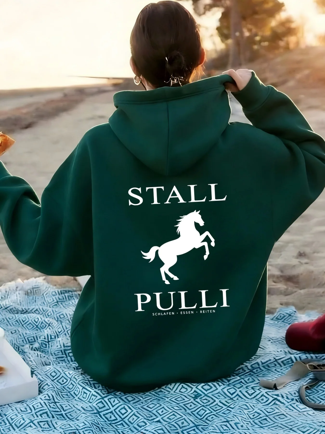Women Fashion Casual Sports Hoodie Horse Jumping Pattern Back Print Long Sleeve Pullover Hooded