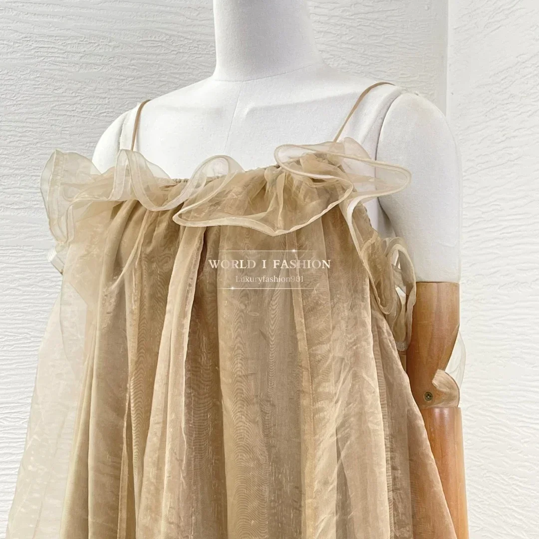 فستان متوسط الطول بطباعة رمادية عالية الجودة بدون أكمام 2025