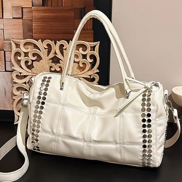 

Women's Motorcycle Rivet Handbag 2026 New Versatile Casual Large Capacity Shoulder Bag Crossbody Bags for Women Designer Luxury