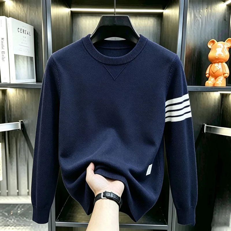 New autumn and winter, exquisite high-end, men's knitted wool sweater wrinkle resistant, long sleeved top casual men's clothing