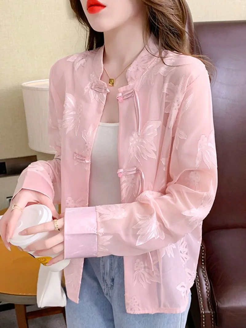 Design Sense Embroidered Thin Sunscreen Shirt Women's Clothing Summer 2024 New Retro Buckle Breathable National Style Short Coat