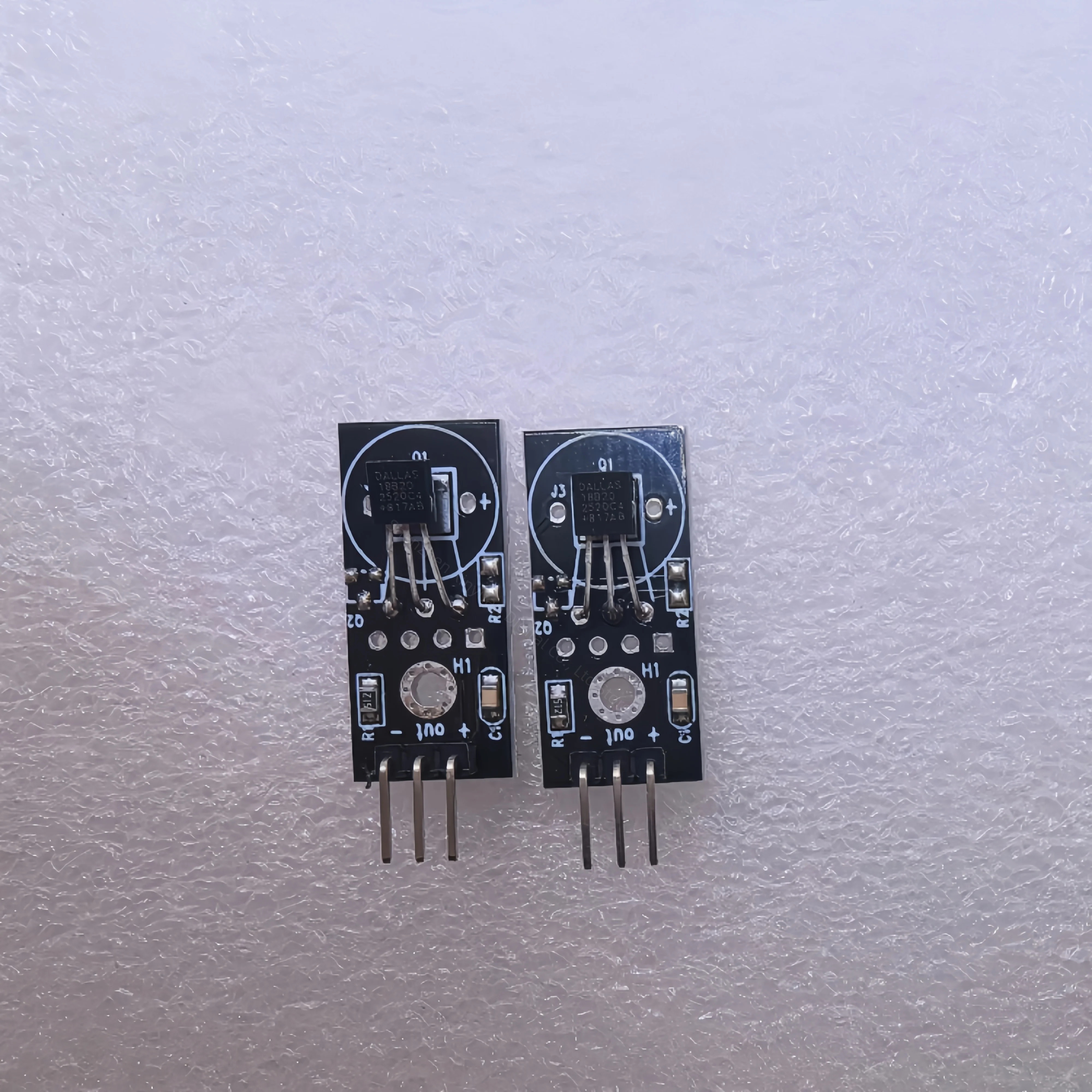 DS18B20 Digital Temperature Sensor Module DC5V Single‑Bus Digital Thermometer Sensor Compatible with Arduino Development Board
