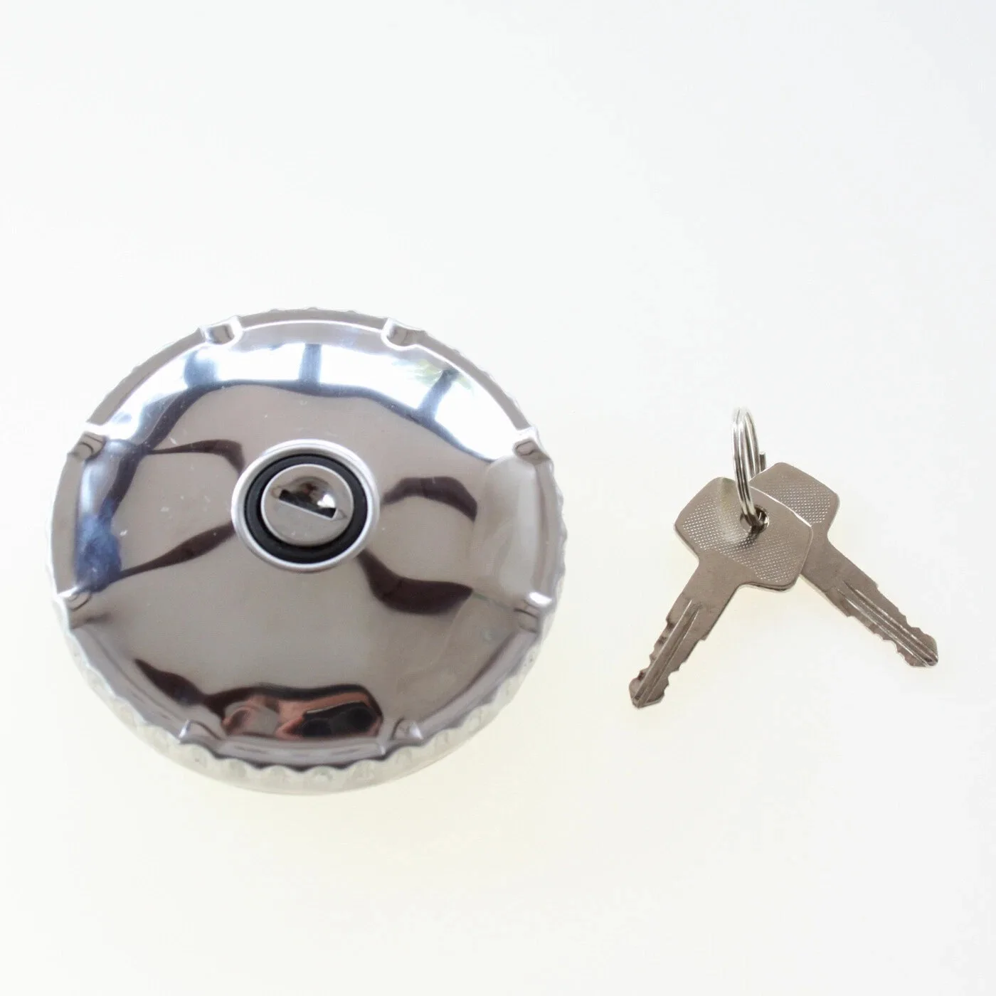 RV Fuel Tank Cap With 2 Key Universal Tank Cover Lockable 80mm Chrome For Van Tractor Truck Excavator Fuel Tank Lock Parts