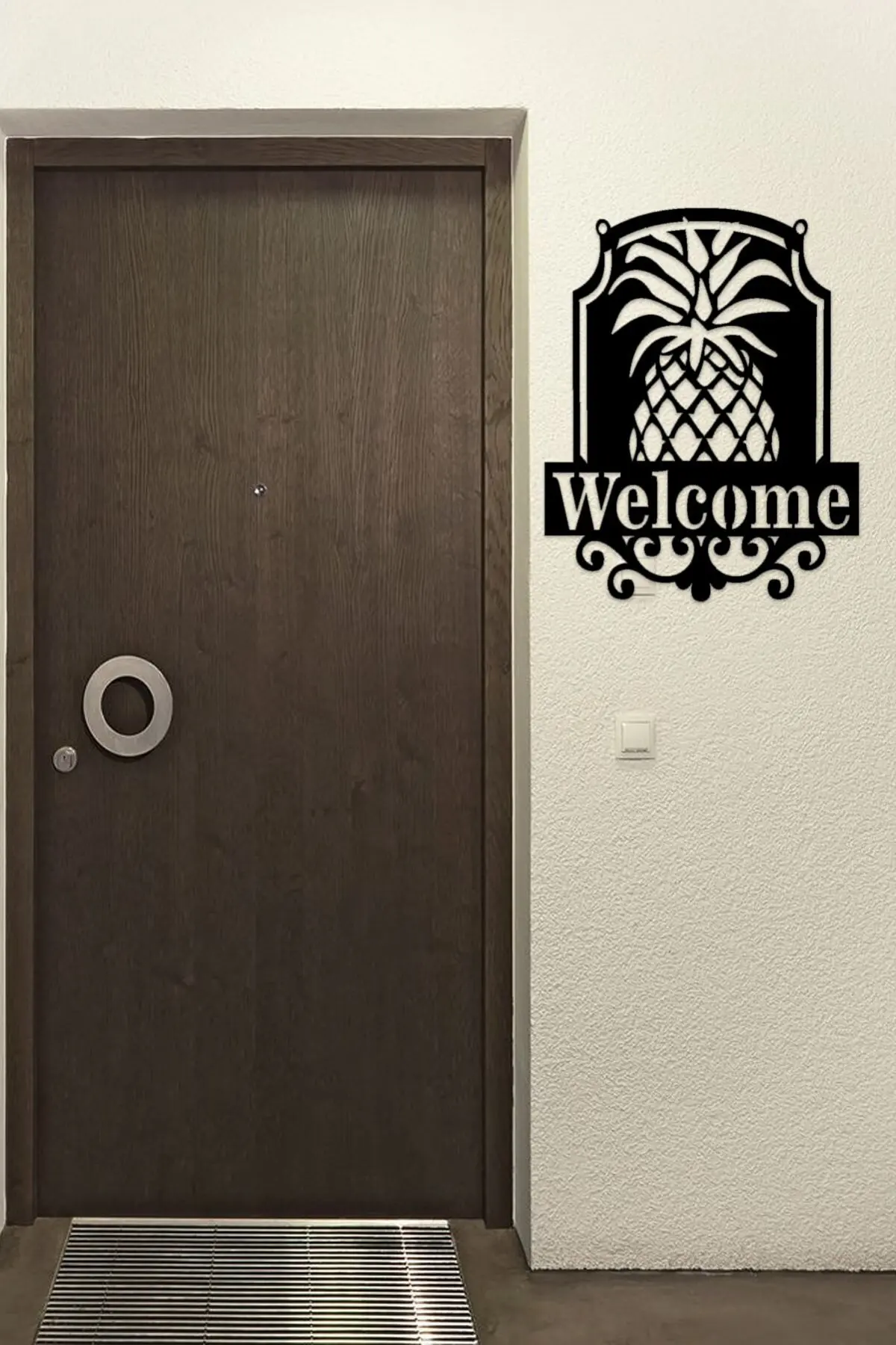 

Door Entry Welcome Written Pineapple Themed Laser Cut Black Wall Decoration Product 28x35 cm