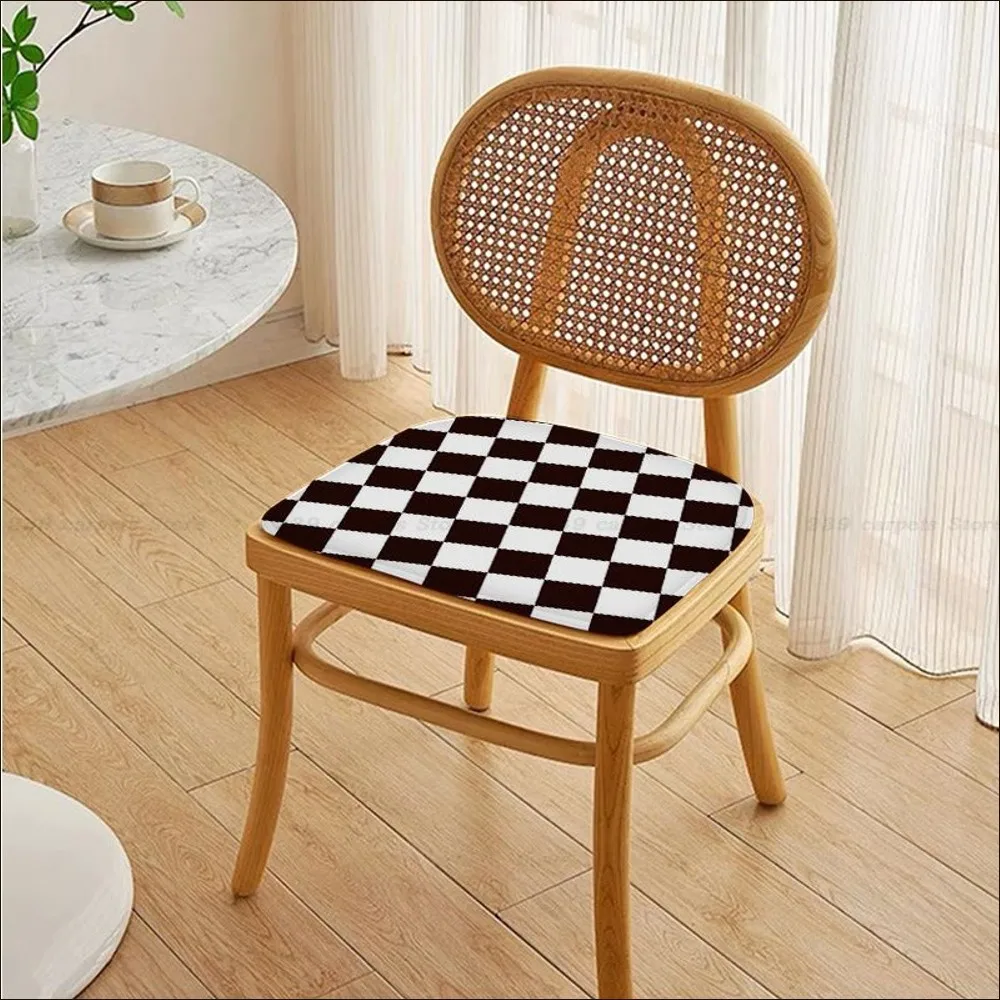 Square Checkerboard Cushion Mat Modern Minimalist Style Sofa Mat Dining Room Table Chair Cushions Unisex Fashion Cushion Pads