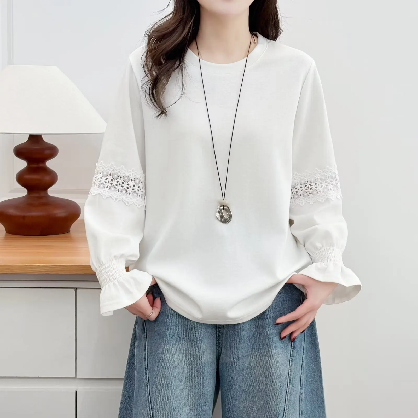 

XXXXL FASHION PLUS SIZE WOMAN CLOTHING Sweatshirt Spring 2026 New Design Cutout Round Neck Top Flared Sleeve Hoodies 2528