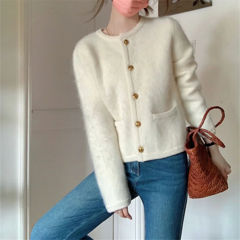 White Cardigan Women Beauty Sweater Coat Tops Korean Style Winter Jumper Fashion Coat Knitted Cardigan Tops Lady Suit