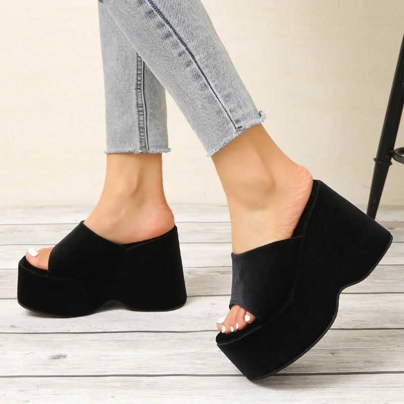 2023 New Summer Solid Color Thick Wedge Heel Large Size Slippers Women\'s Open-toe Leather Face Versatile High-heeled Shoes