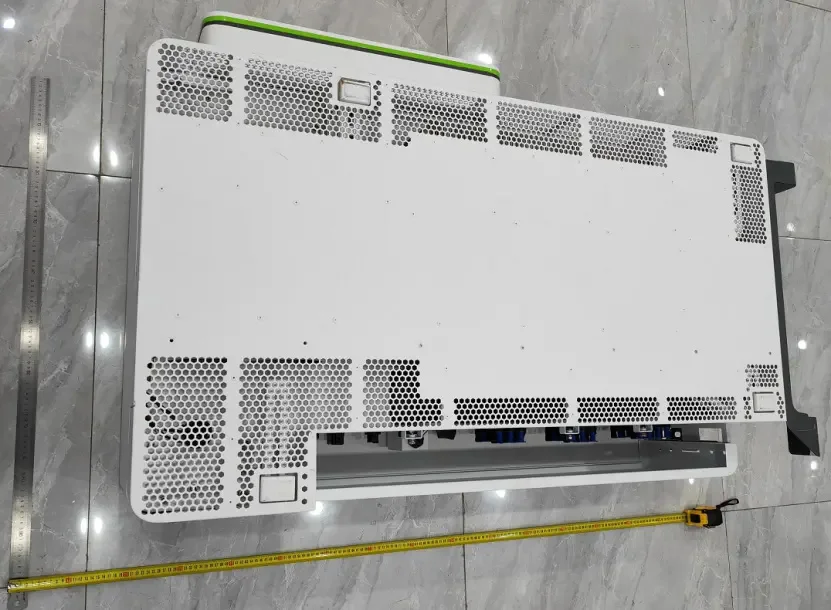 Growatt ثلاث مراحل Wit 50-100k-h/hu 50kw 63kw 75kw 100kw عاكس للطاقة الشمسية الهجين مع بطارية Lifepo4 للاستخدام التجاري