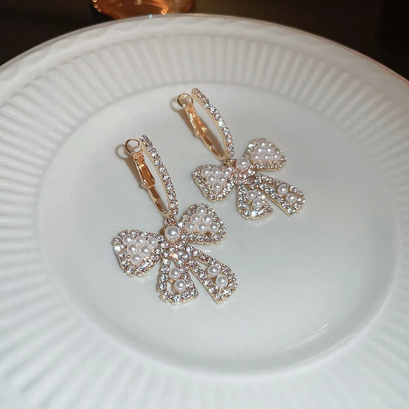 Inlaid Rhinestone Bow Pearl Earrings for Women French Light Luxury High Sense Drop Earrings Personality Bowknot Jewelry Gift