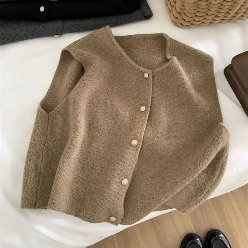 

Crew Neck Women's Korean Solid Button Short Sleeve Cardigan Coats Sweater Knitted Sleeveless Ladies Elegant Tanks Bottoming