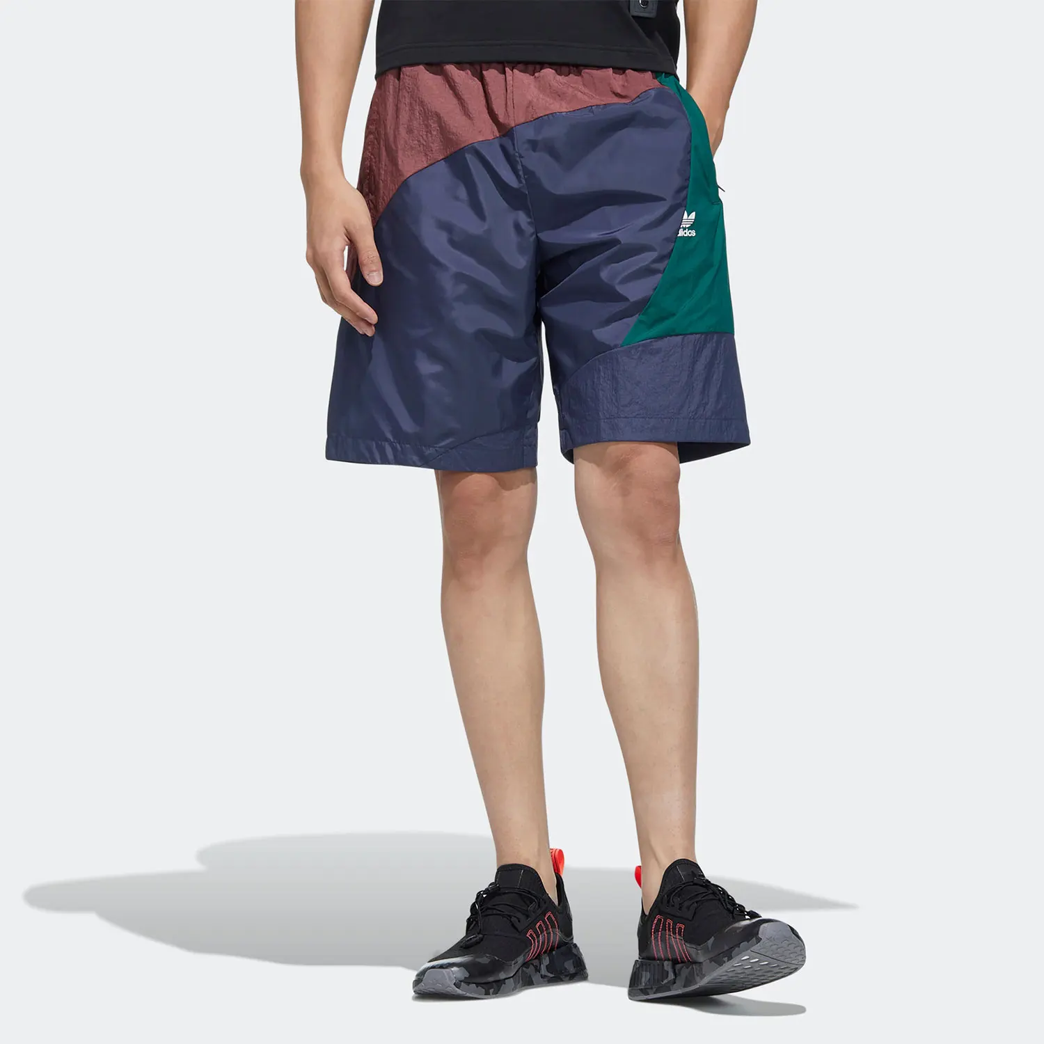 

Adidas genuine season new clover men's sports shorts HH9445