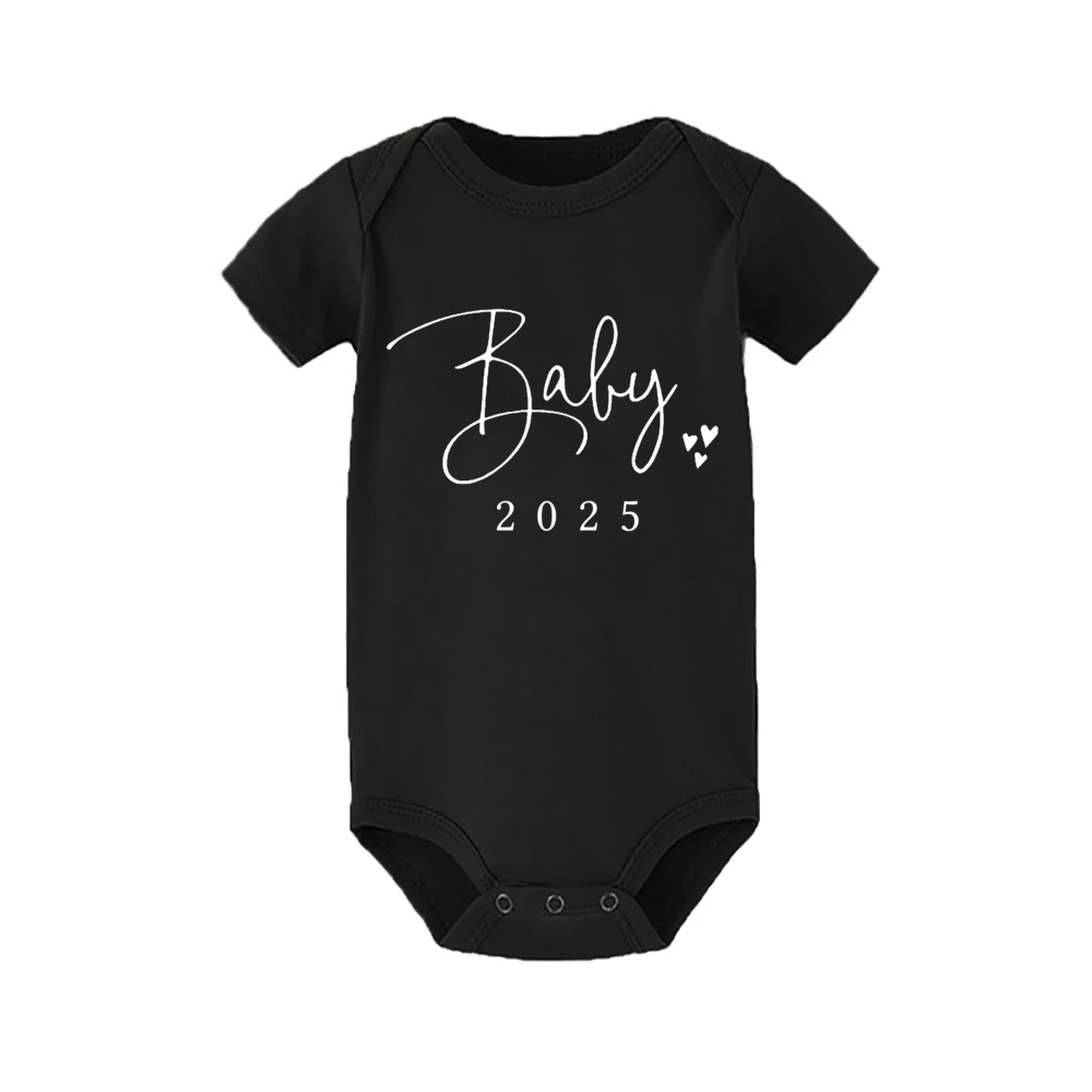 Baby Ankündigung kommt bald 2025 Neugeborene Stram pler Sommer Jungen Mädchen Bodysuit Körper Schwangerschaft offenbaren Kleidung Kleinkind Overall