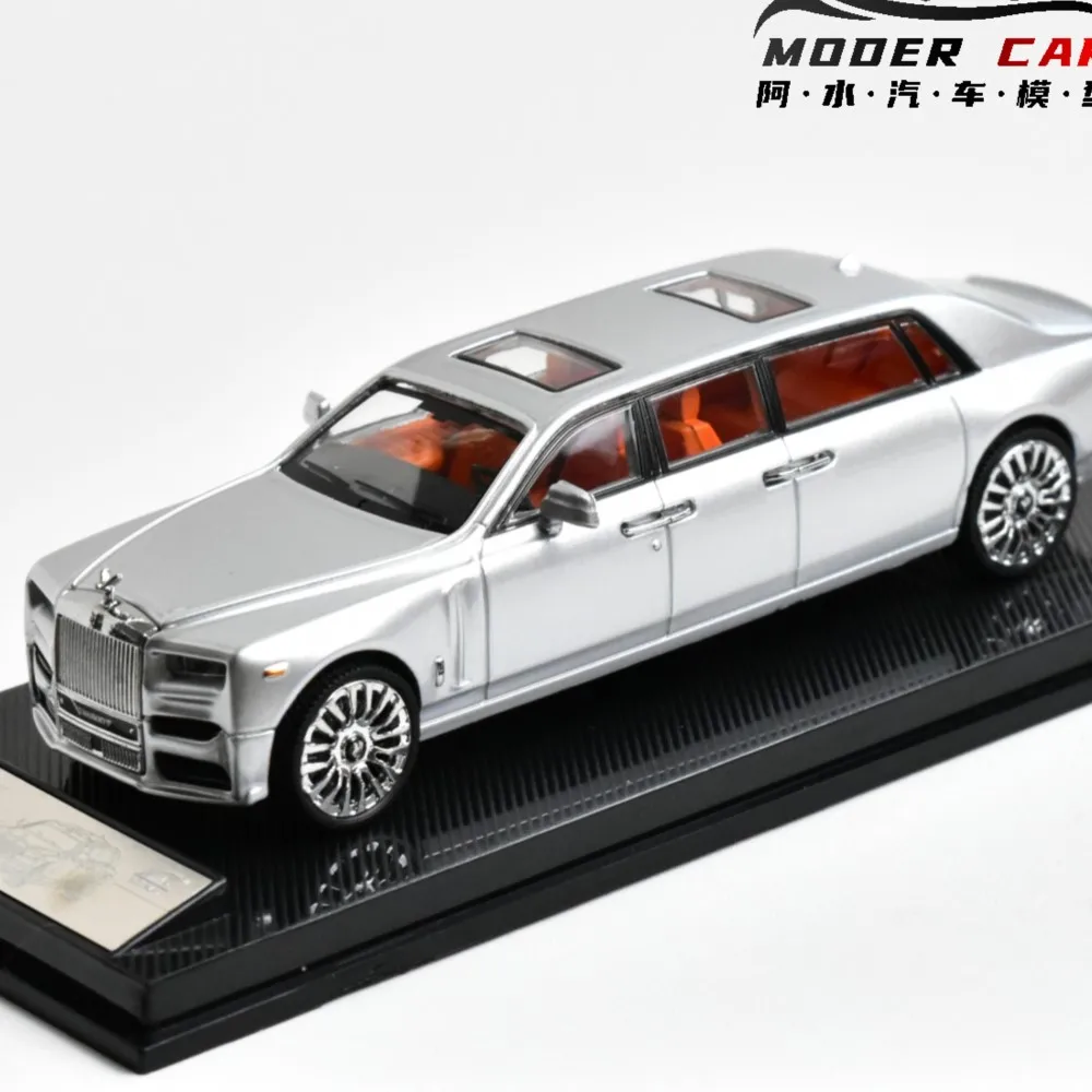 

Литая под давлением модель автомобиля SCA CMB 1:64 Smallcarart Phantom