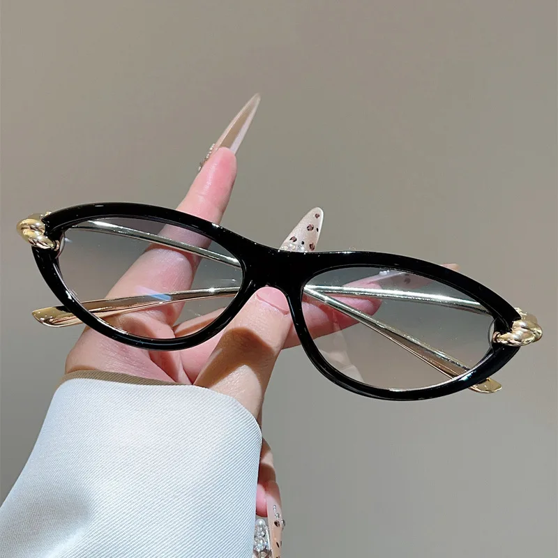 Einzigartige Legierung-Sonnenbrille mit Knotenbügel und Katzenaugen-Design für Damen, Neue Mode Blau-Rosa Farbverlauf Sonnenbrille, Sexy Fahrbrille für Damen in Schwarz – Detail 7