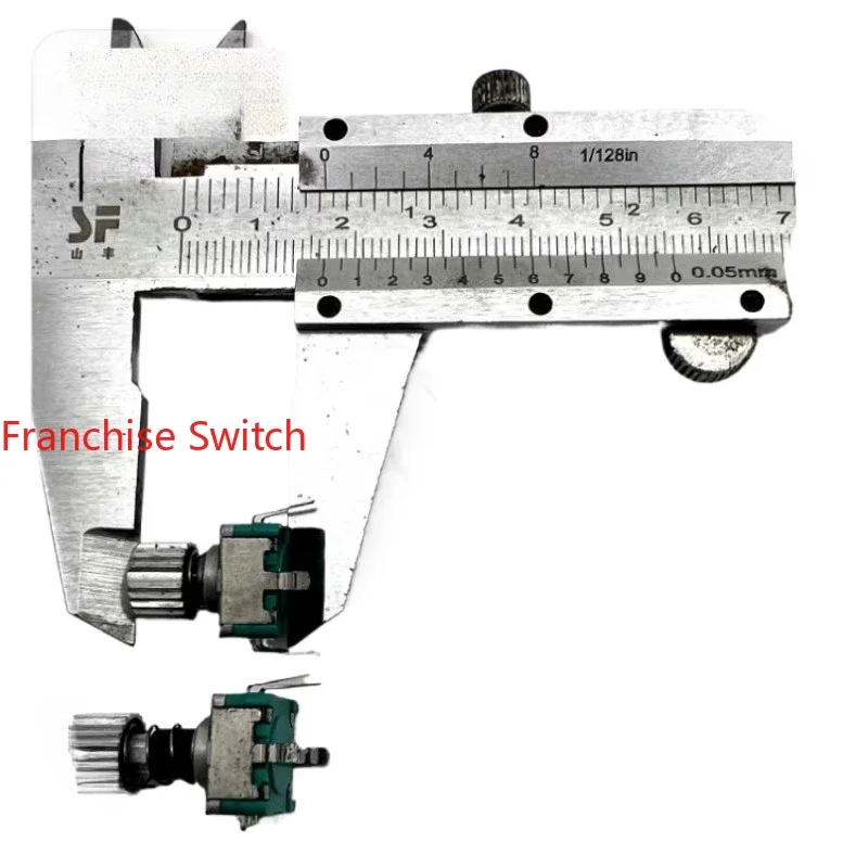 10 個古い A6 車 CD ノブエンコーダスイッチポテンショメータボリュームボタン EC11E152U402