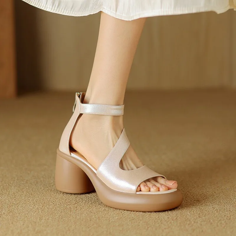 

Модные элегантные женские сандалии 2024, летние Серебристые туфли-лодочки для выпускного вечера, женские удобные сандалии из искусственной кожи на высоком каблуке