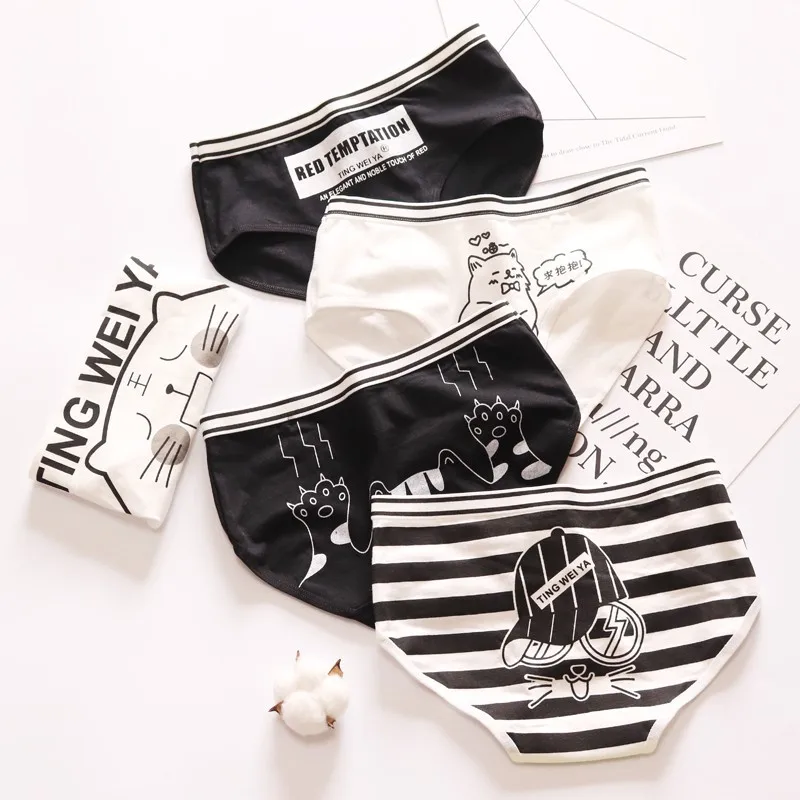 sexy panties Simple black and white cute cartoon panties ladies mid-waist package hip breathable panties female cotton crotch