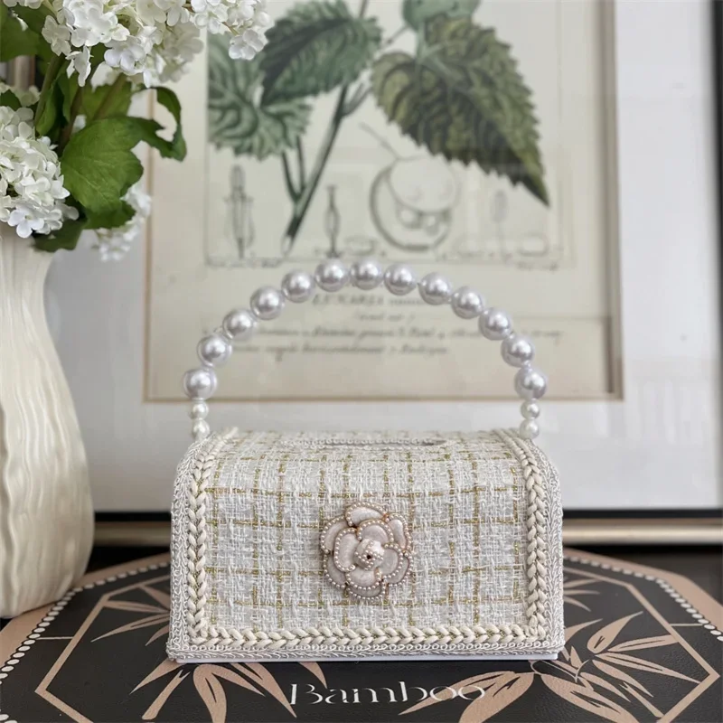 Creative Pearl Handheld Light Luxury Beige White Tissue Box Fabric Jacquard Desktop Napkins Paper Drawn Box Decoration