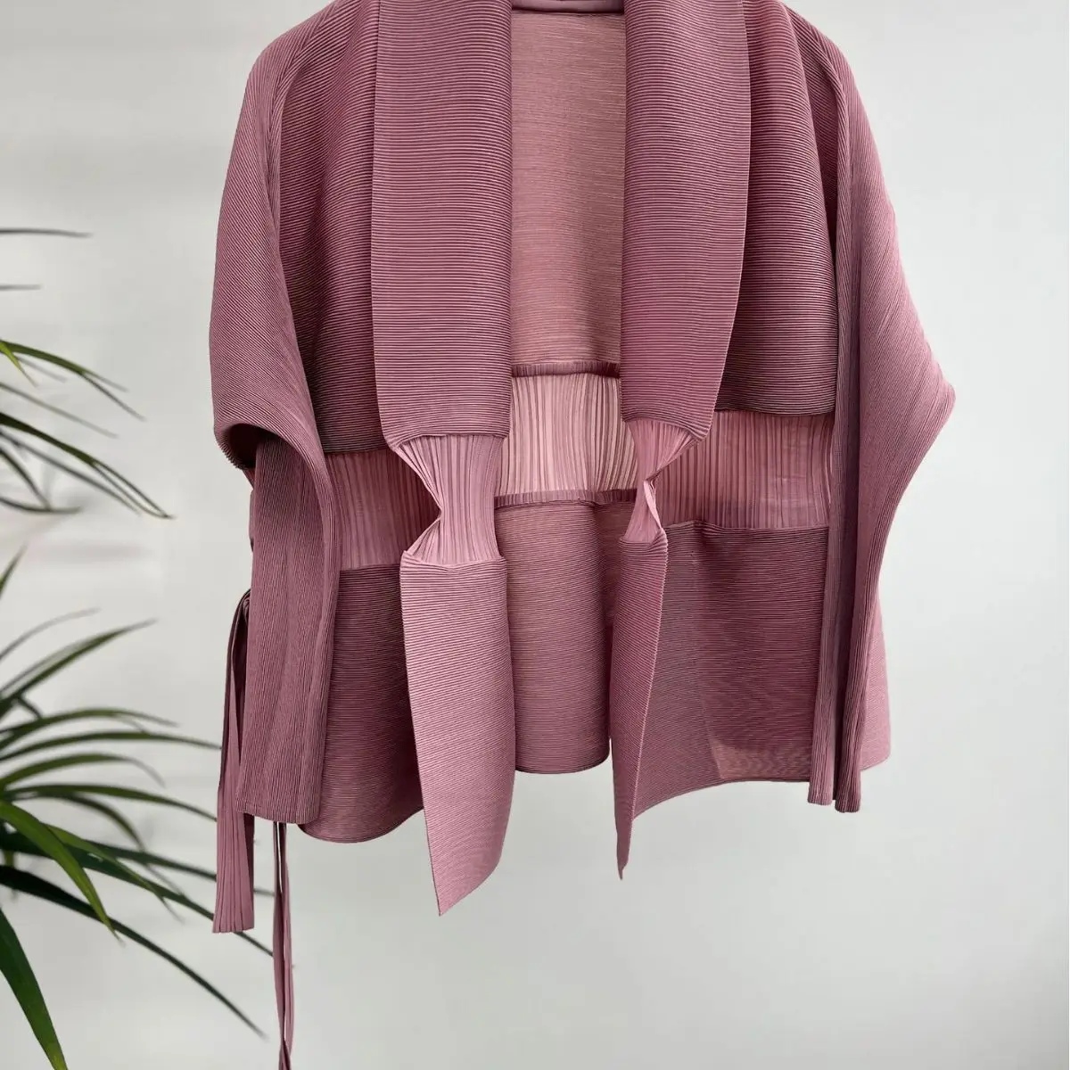 Miyake Pleated 2023 Cardigan Shawl Coat Women\'s Loose Fashion Comfortable Casual Pleated Top Elegant Summer New Clothing