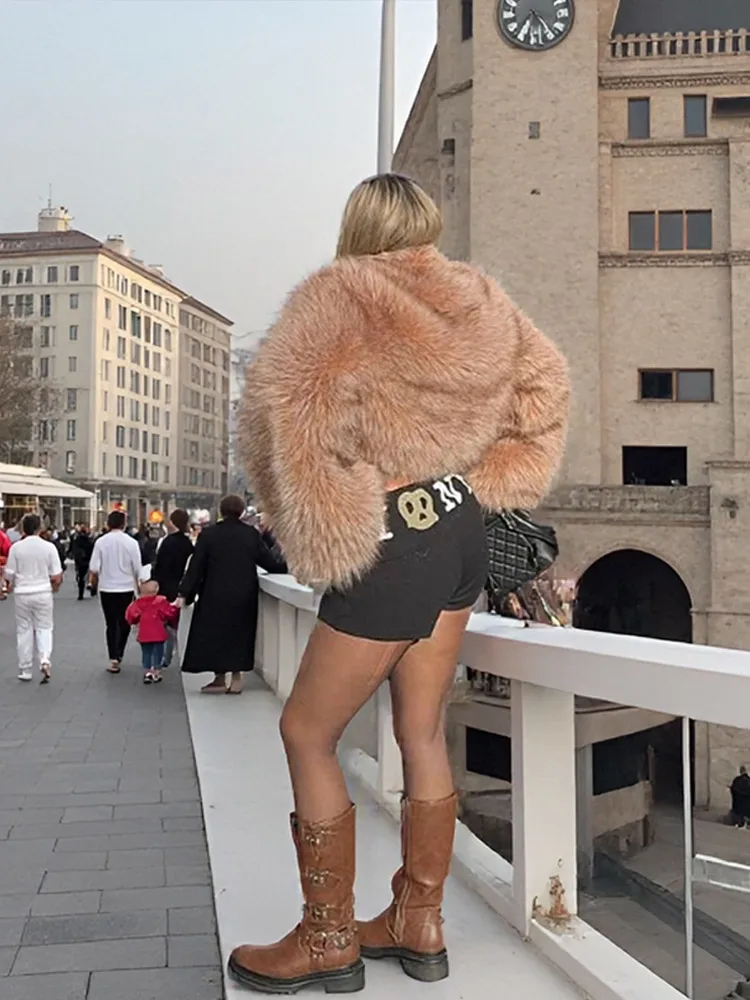 Winter Women's Vintage Fake Fur Coat 2025 New Fashion Round Neck Full Sleeves Coats Daily Commuting Thicken Fur Warm Outerwears