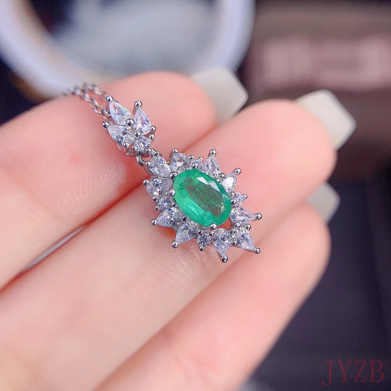 

Luxury New Boutique Jewelry Pendant Natural 925 silver Natural Colombian emerald open-loop Women simply send necklace