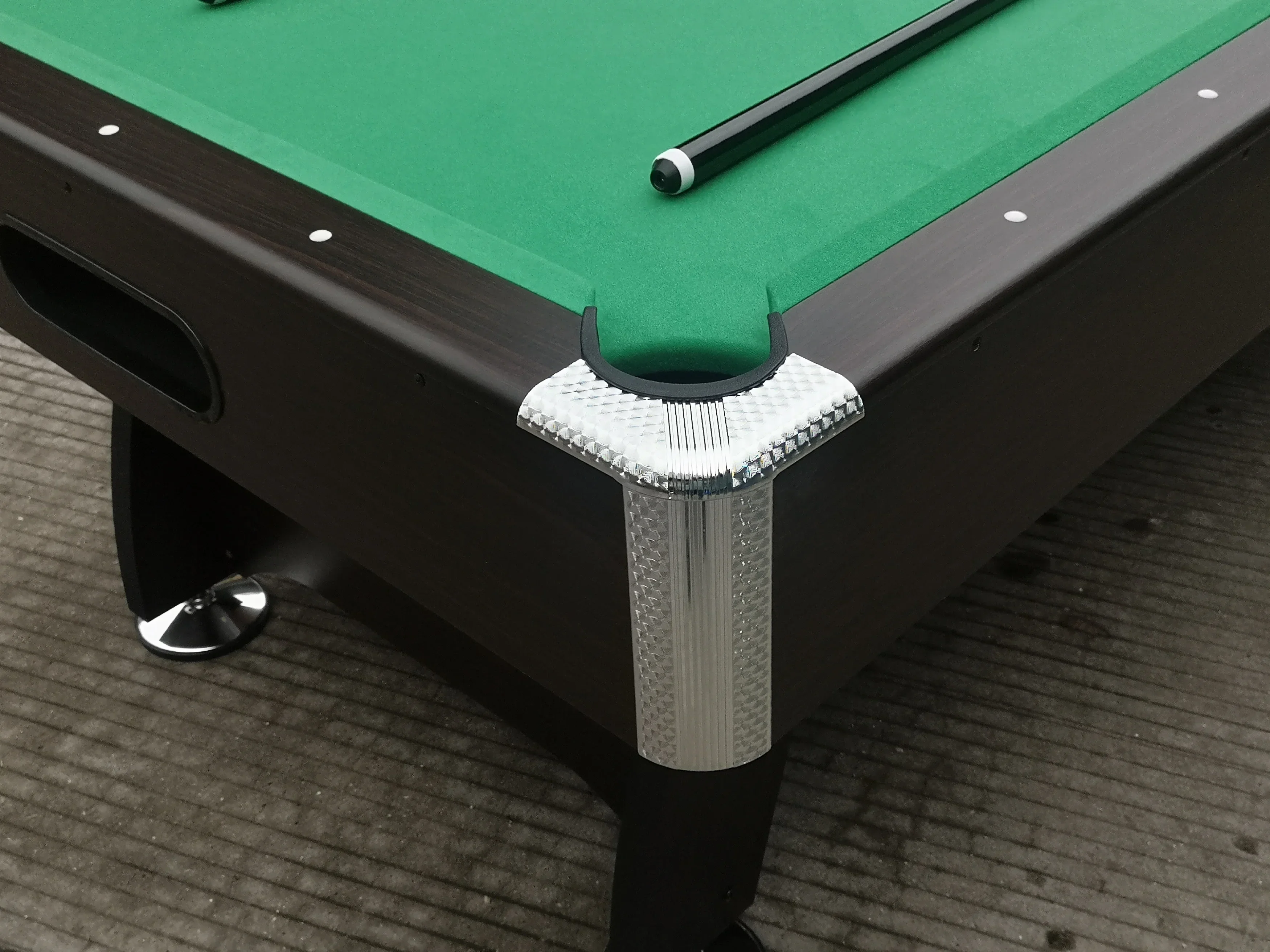 7 Feet Family Club Pool Table with Automatic Ball Return Durable Billiards Accessory for Snooker & Billiard Games
