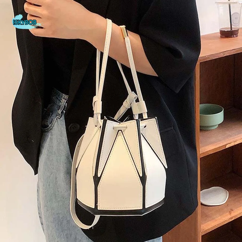 

Versatile Lady Foldable Messenger Bag Solid Color Contrast Color Folding Bucket Handbag Leather Personalized Design