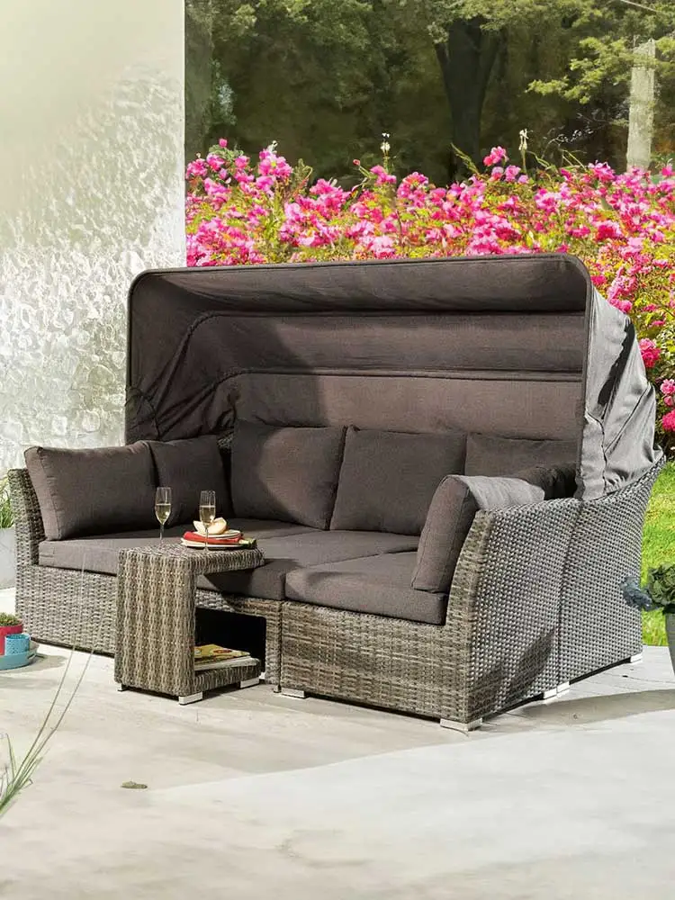 Casual Simple Reclining Bed with Canopy Courtyard High-end Villa Outdoor Net Red Sofa Combined Rattan