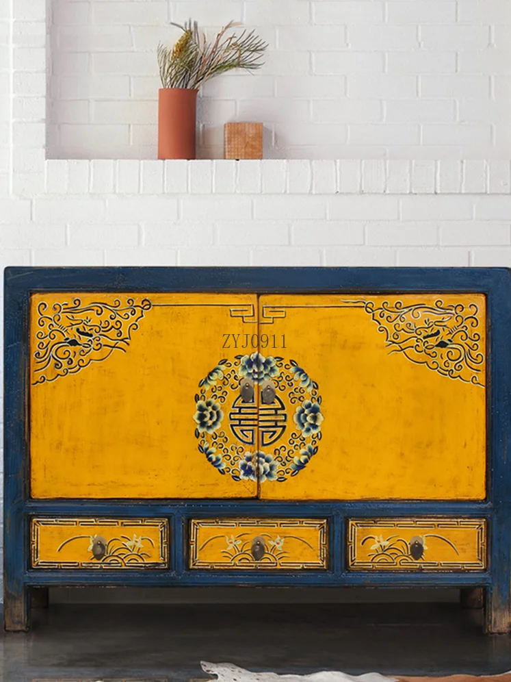 *بوفيه وخزانة جانبية من الخشب المستصلح