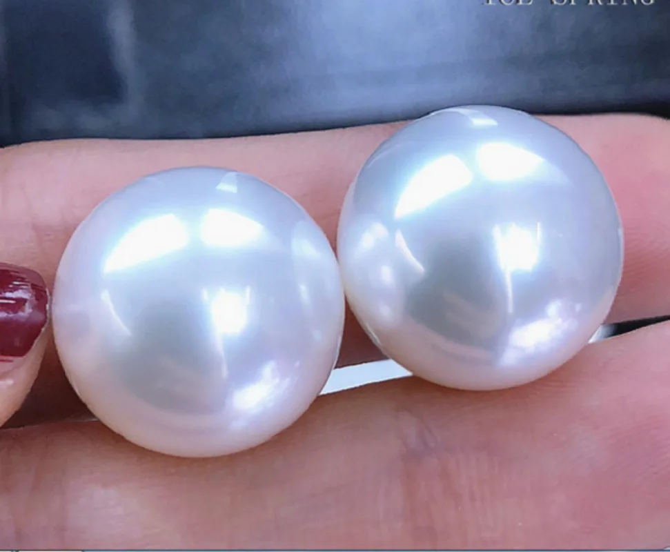

Pair of 15-16mm White Round Loose Pearl Women Wedding Party Jewelry Accessories Earring Ring Bracelet Pendant 258A
