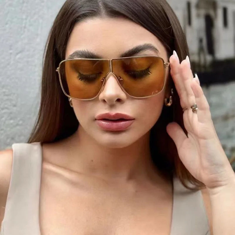 

VAKA New Anti-UV Sunglasses for Men Women Retro White Clear Red Frame Trendy Vintage Style Advanced Sense Glasses for Driving