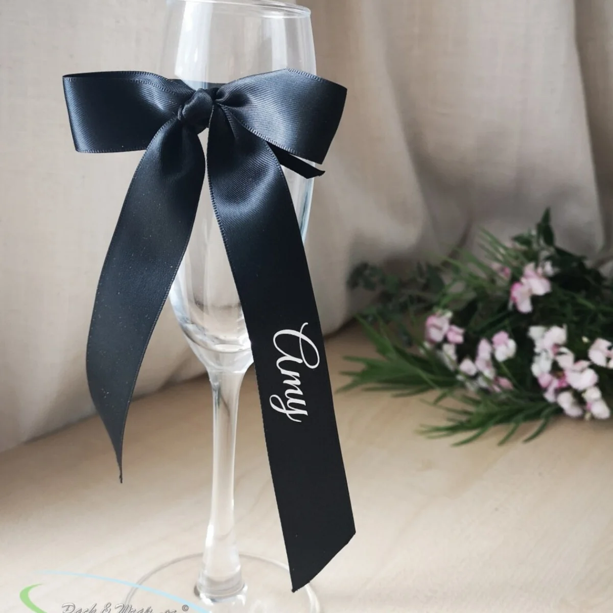 

12 шт. персонализированная атласная лента с бантом, установка места, именная бирка для напитков, декор обеденного стола на заказ, флейта для шампанского, стеклянная подарочная упаковка p