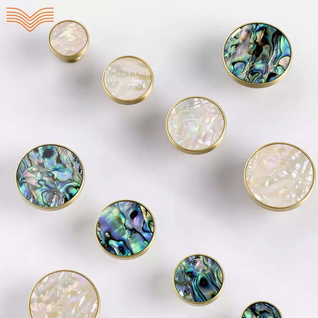 Modern Minimalist High-End Mother of Pearl Shell Brass Single Hole Knobs, Wardrobe Drawer Kitchen Cabinet Round Pull Handles