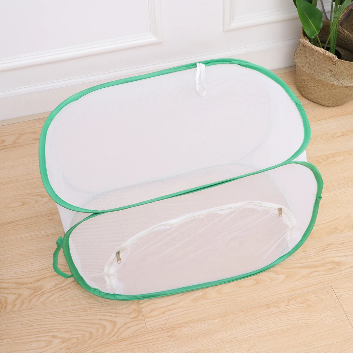 

1Pc Large Insect Cage Foldable Portable Bug House Dragonfly Habitat Outdoor Cage Encourages Exploration